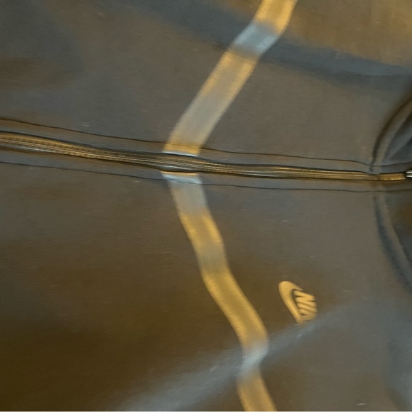 Nike tech - Picture 4 of 5